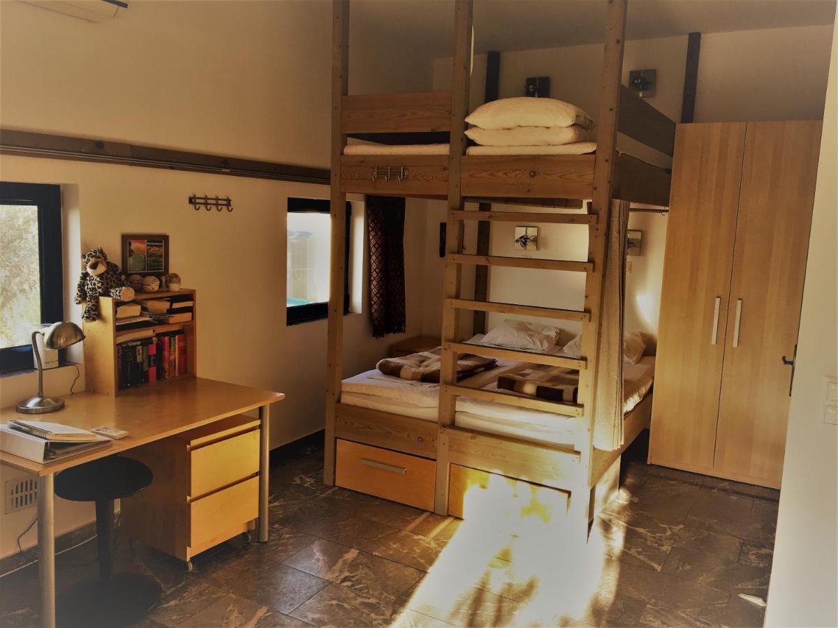 カミラリ Landrosヴィラ エクステリア 写真